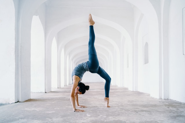 lady doing yoga